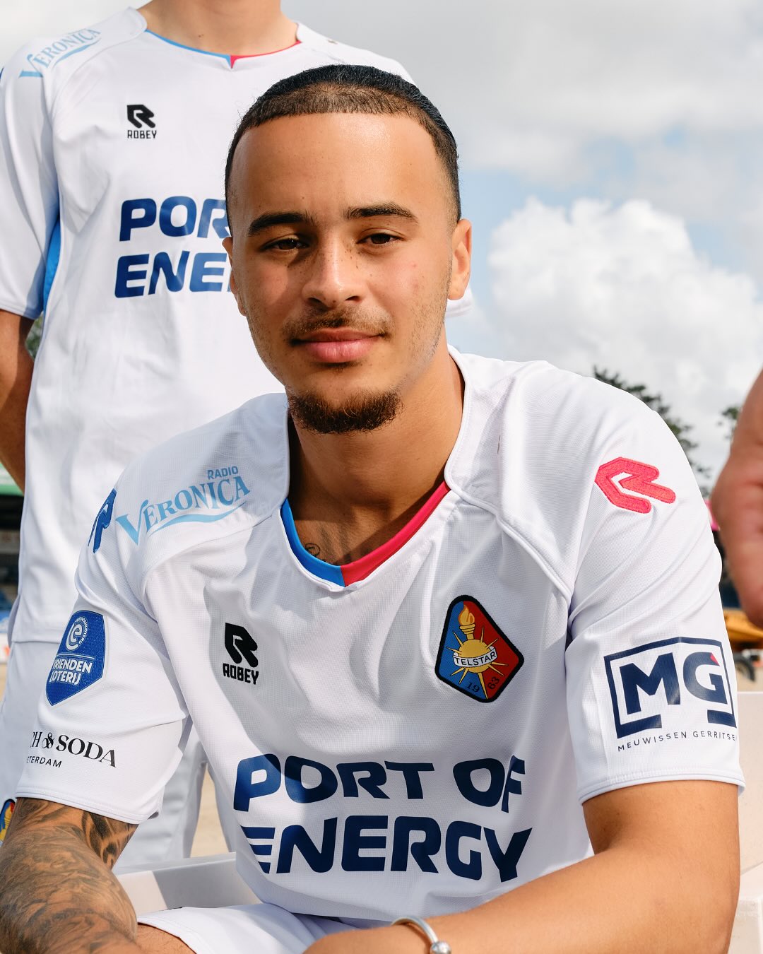 Dit zijn de SC Telstar voetbalshirts 2025-2026