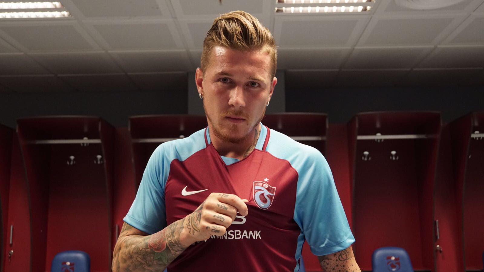 trabzonspor-thuisshirt.jpg