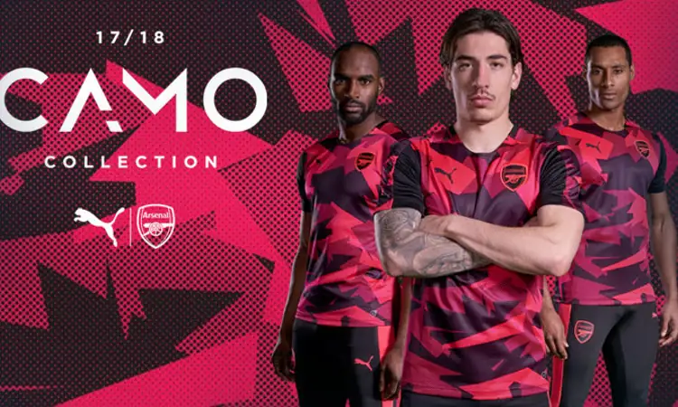 Roze Arsenal camouflage warming-up shirt en trainingsshirt 2017-2018