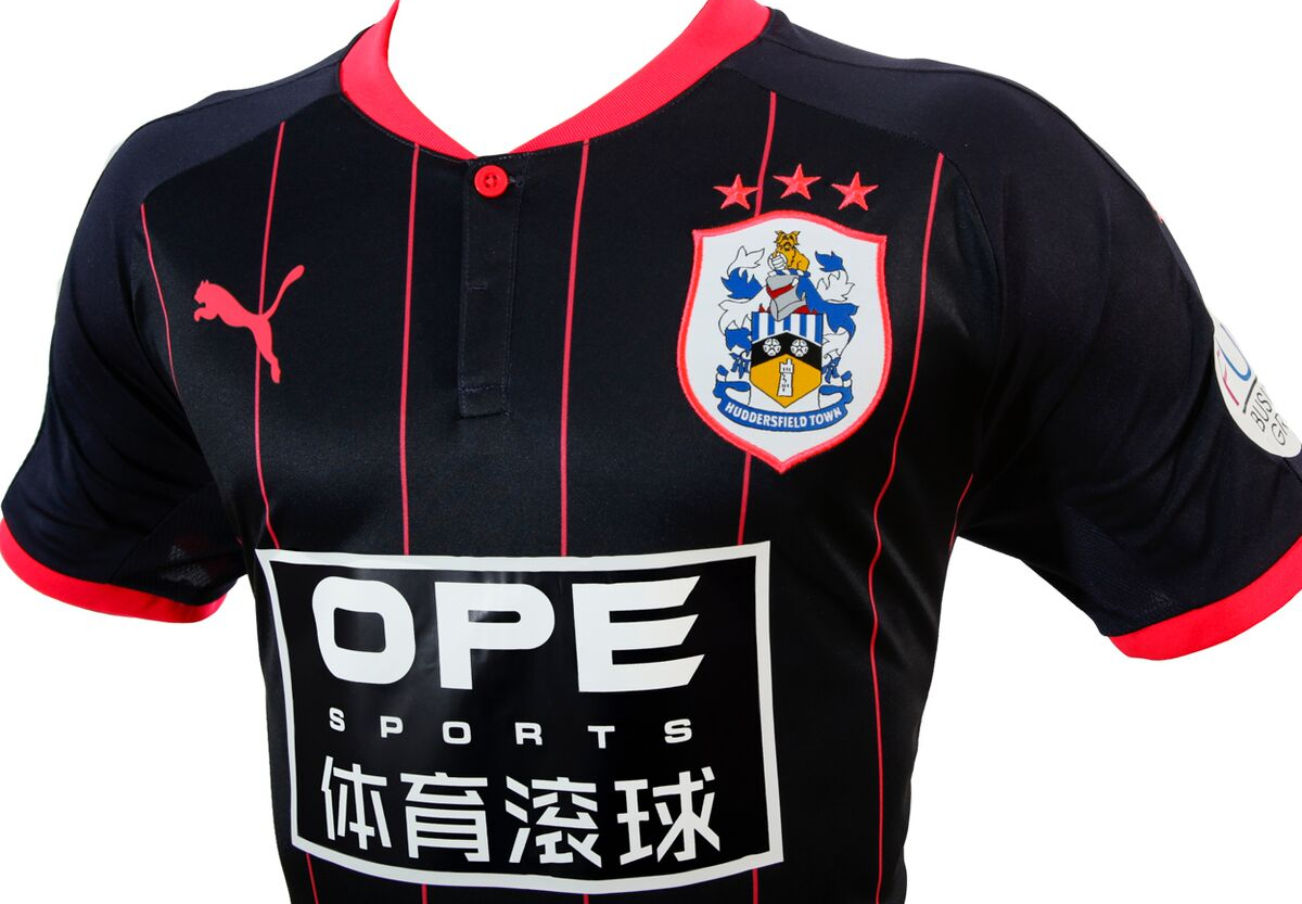 Huddersfield Town 3e shirt 2017-2018