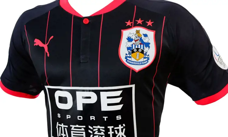 Huddersfield Town 3e shirt 2017-2018