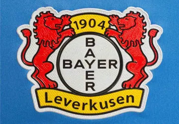 bayer-leverkusen-vierde-shirt-2017-2018.jpg