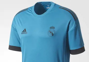 real-madrid-cl-trainingsshirt-2017-2018.png
