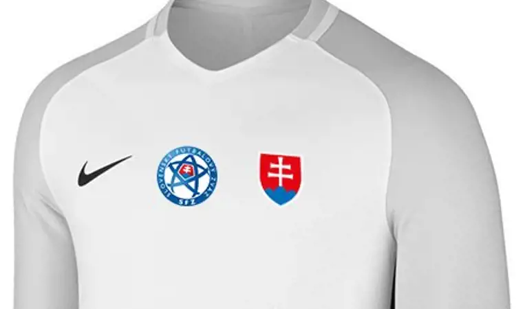 Slowakije voetbalshirts 2017-2018