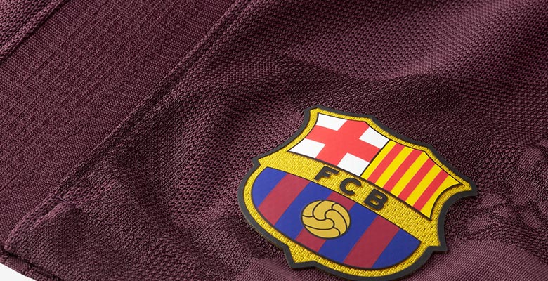 Barcelona lanceert twee nieuwe CAMO trainingsjacks