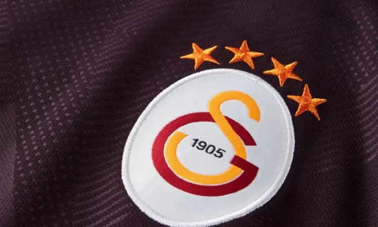 Galatasaray 3e shirt 2017-2018