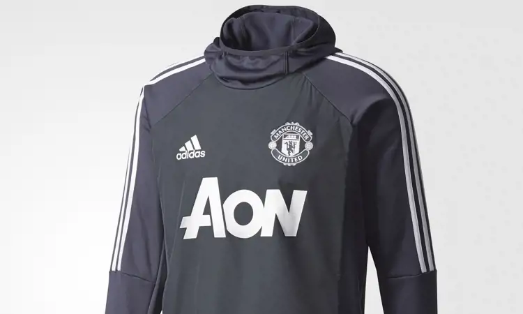 Manchester United en adidas lanceren winter trainingspak 2017-2018