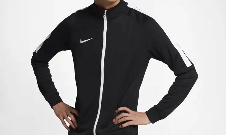 Nike Dry trainingspak - het goedkope voetbal trainingspak voor kinderen en volwassenen