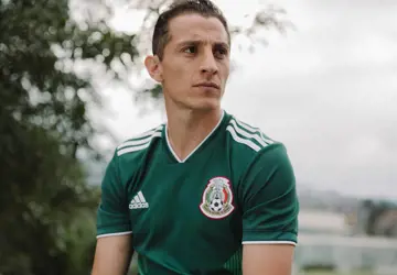 mexico-thuis-shirt-2018-2019.jpg