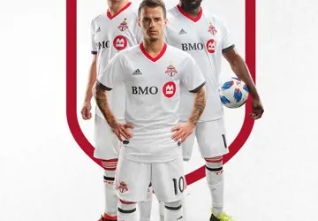 TorontoFC-headliner-uitshirt-goed.jpg