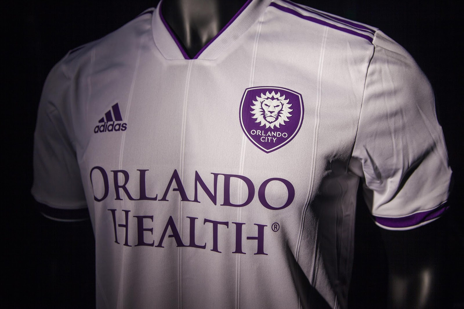 Orlando-City-2018-uitshirt-1.jpg