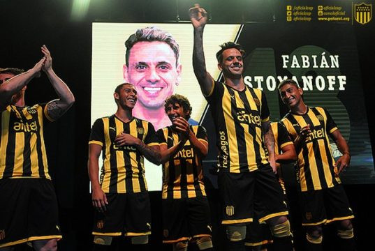 Penarol-headliner.jpg