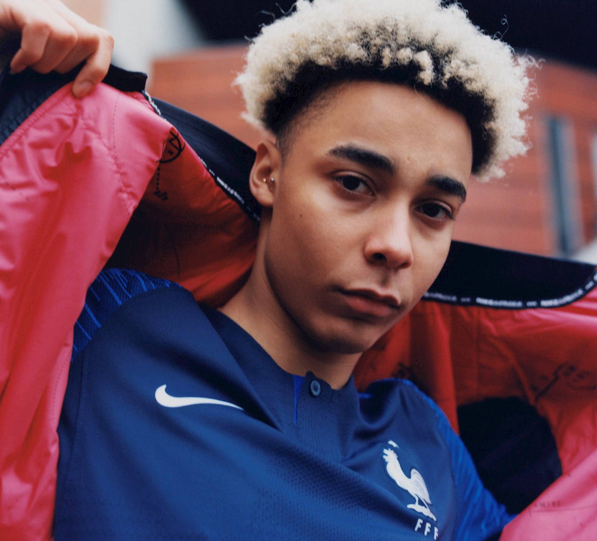 Nike lanceert strak Frankrijk anthem trainingsjack voor 2018-2019