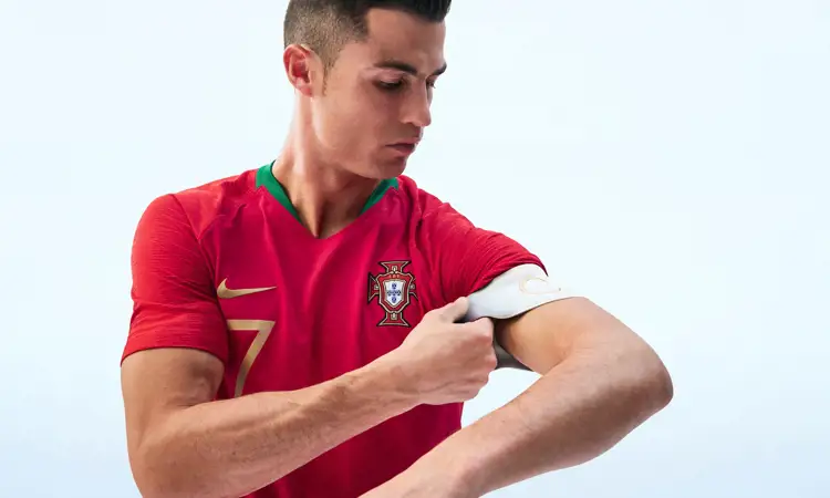 Portugal - Voetbalshirts.com
