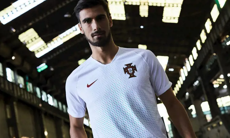 Portugal uitshirt 2018-2019