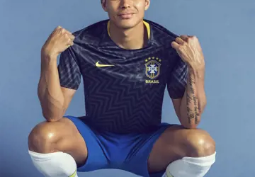 Brazilië-trainingsshirt-headliner-goed.jpg