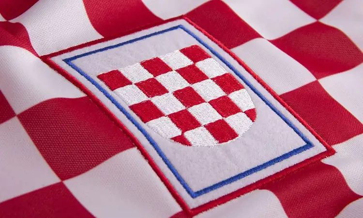 COPA Football lanceert fraai Kroatië retro voetbalshirt van 1992