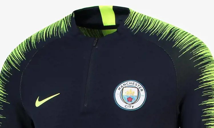 Manchester City draagt opvallend trainingspak van Nike in 2018-2019