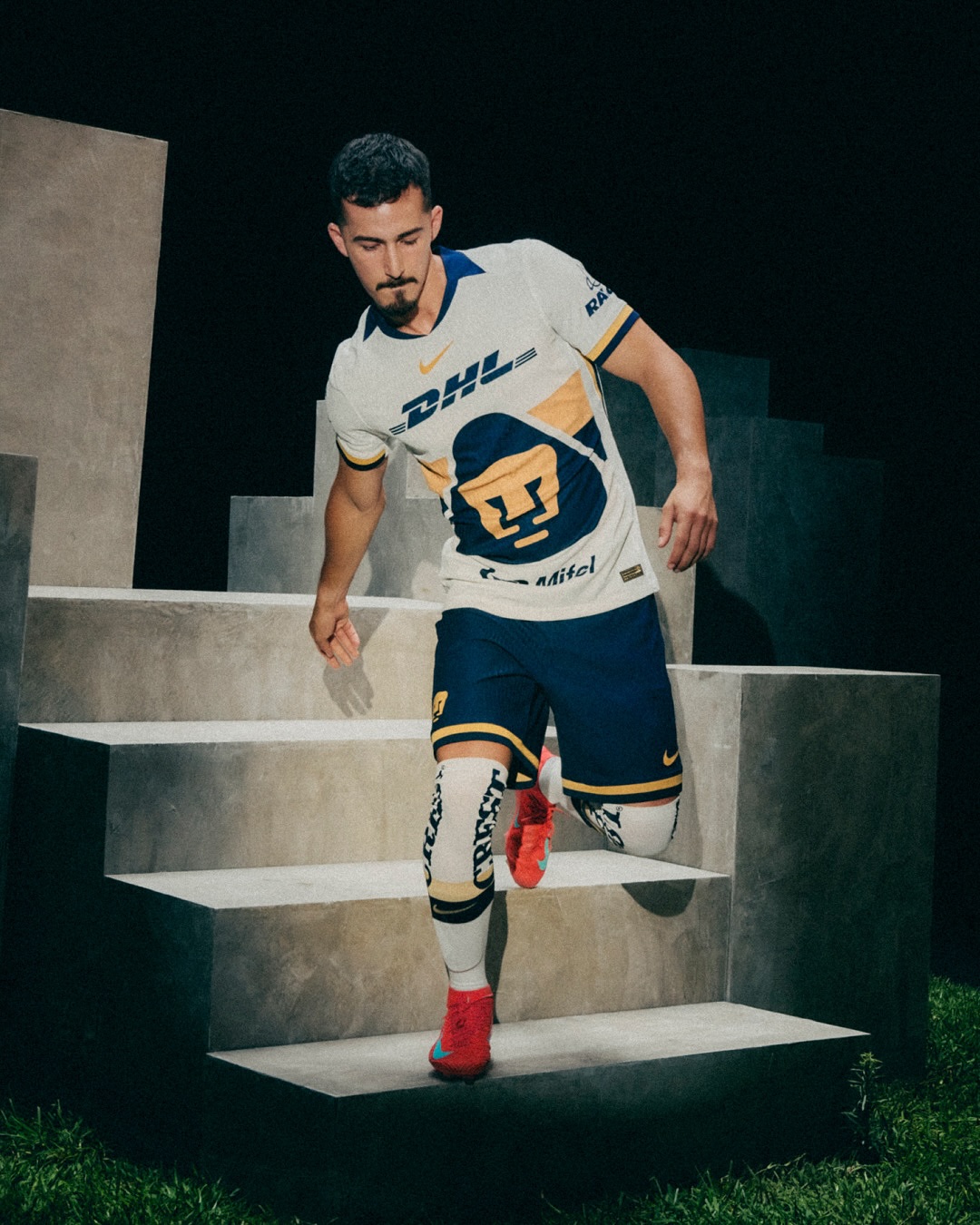 Pumas Unam voetbalshirts 2025-2026 ode aan stadion