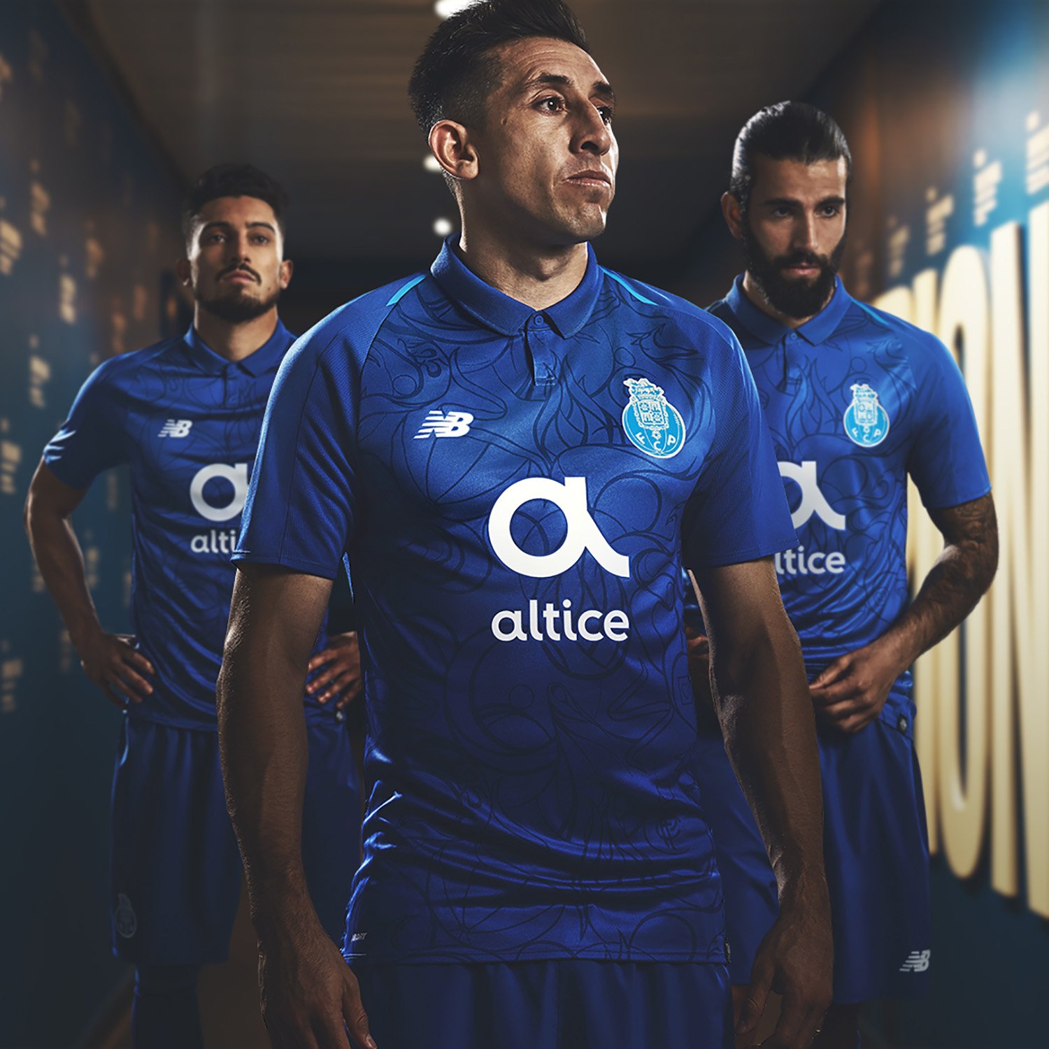 FC Porto 3e shirt 2018-2019 - Voetbalshirts.com