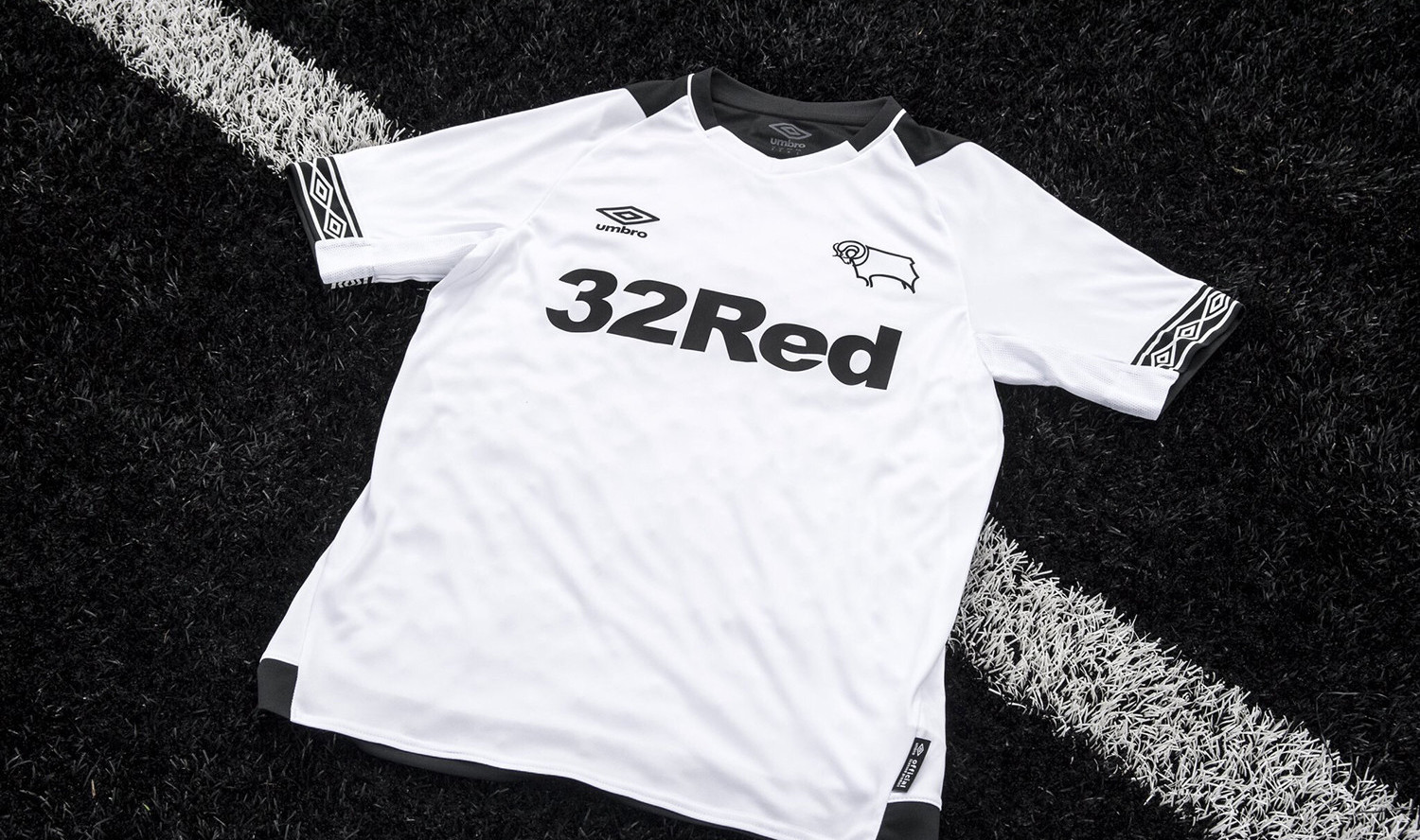 Derby County thuisshirt 2018-2019 - Voetbalshirts.com