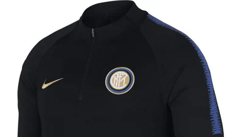 Inter Milan maakt indruk met zwart trainingspak voor 2018-2019