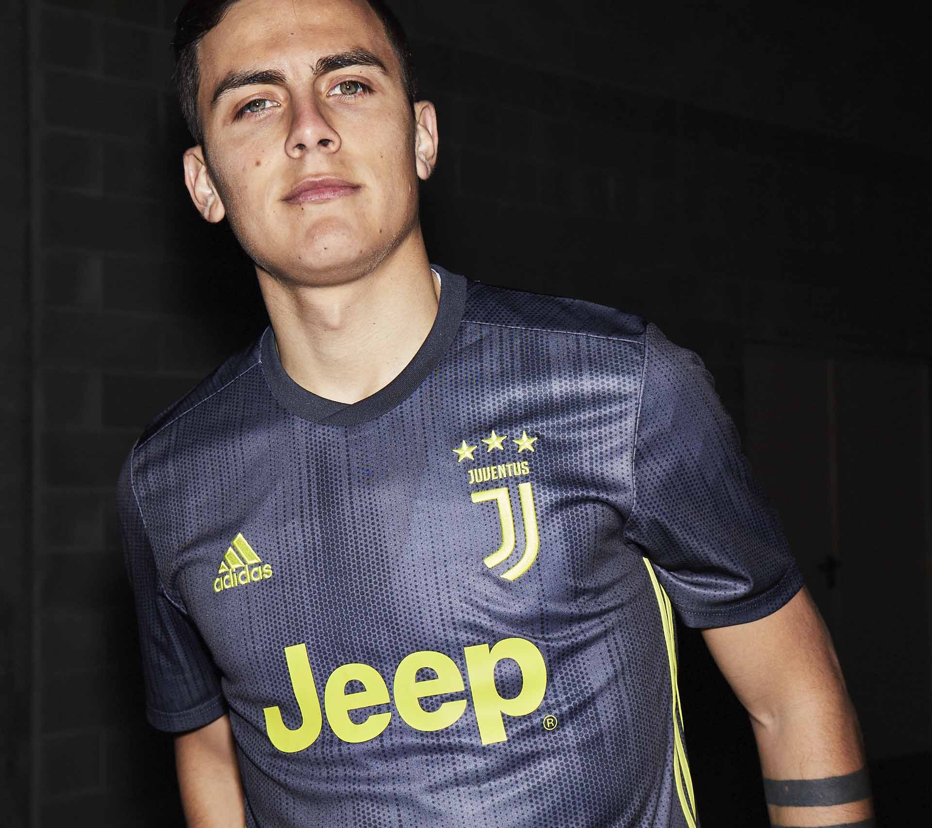 Juventus shirt 2018-2019 Voetbalshirts.com