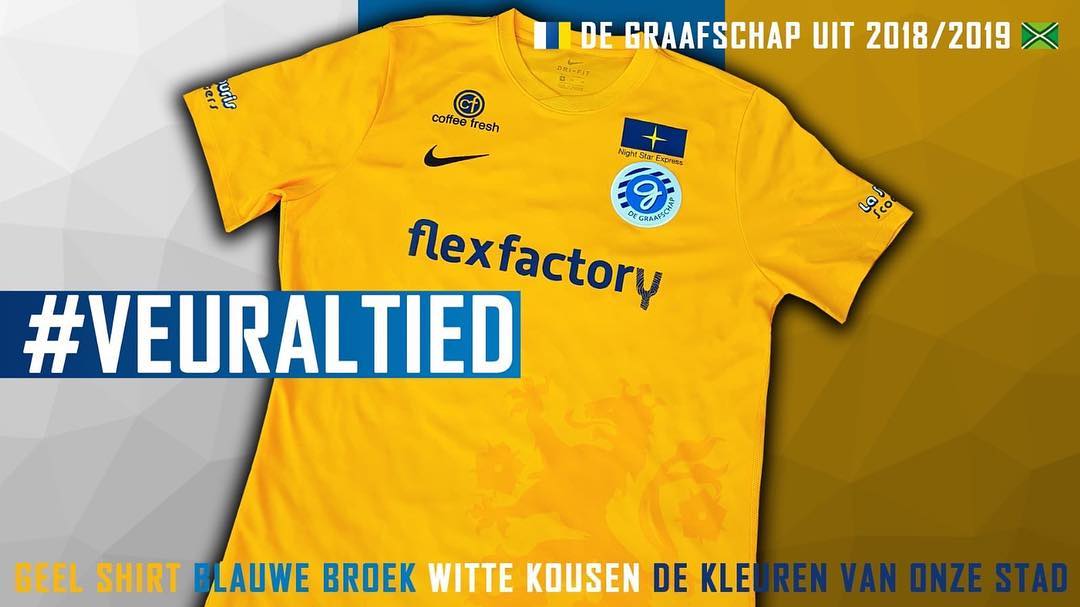 Nodig uit Immigratie Kameraad De Graafschap uitshirt 2018-2019 - Voetbalshirts.com