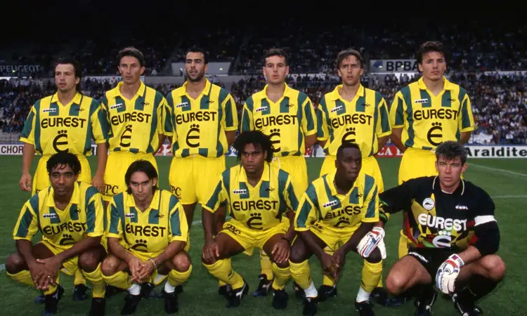 FC Nantes retro voetbalshirt 1994-1995