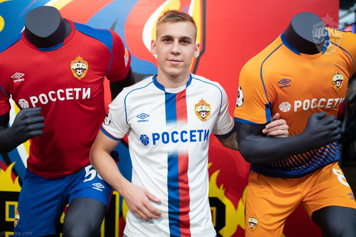 cska-moskou-voetbalshirts.jpg