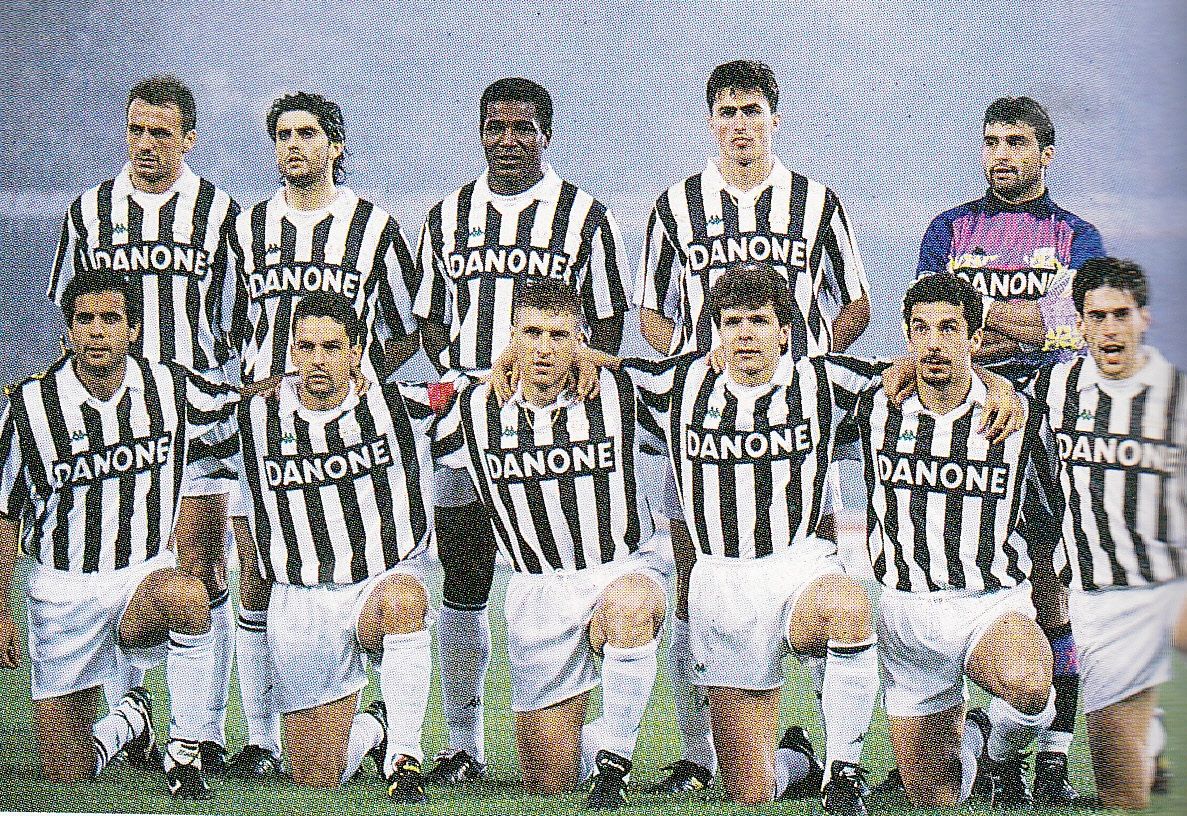 Het Juventus voetbalshirt van 1992-1993