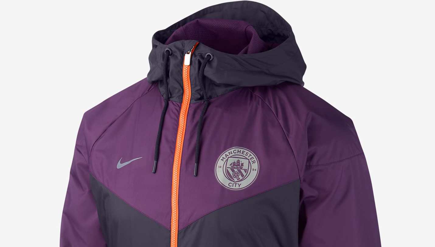 De retro Manchester City windrunner 2018-2019