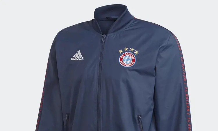 Het Bayern München trainingsjack 2019 met unieke taping