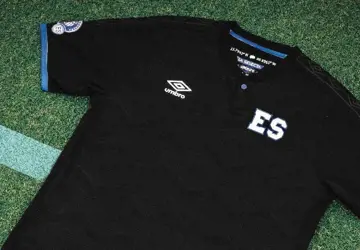 el-salvador-3e-shirt-2019.jpg