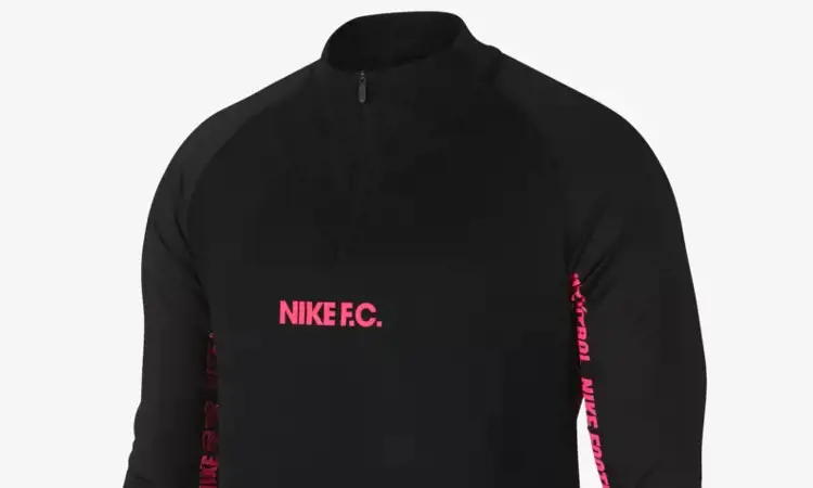 Het zwart/roze Nike FC trainingspak 