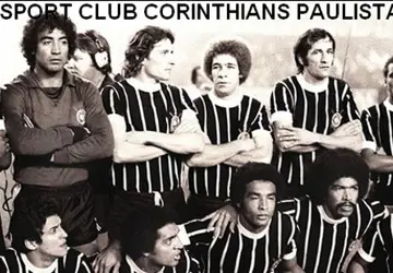 Corinthians_voetbalshirt.jpg