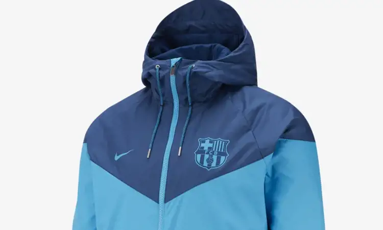 De Barcelona windrunner 2019 is blauw!