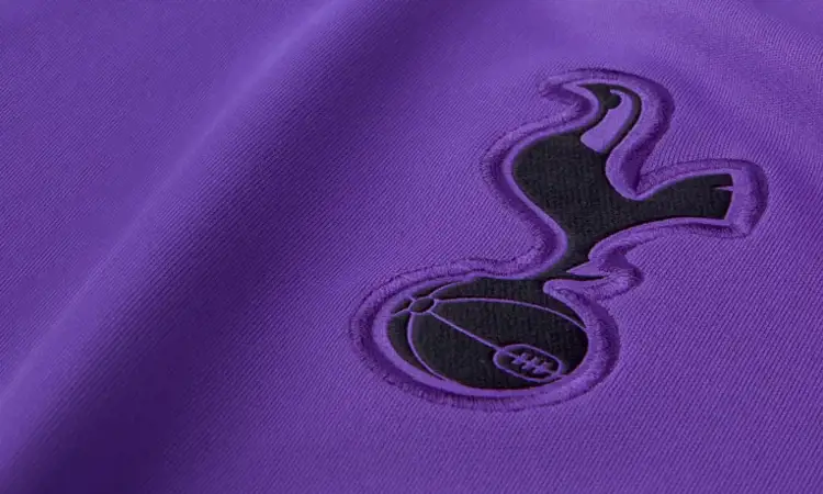 Het paarse Tottenham Hotspur trainingsshirt 2019