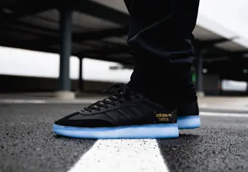 adidas-samba-sneaker-zwart-goud.jpg