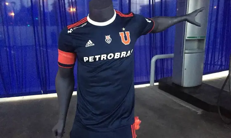 Universidad de Chile voetbalshirts 2019