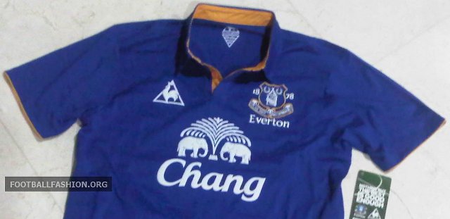 Everton_thuisshirt_2011_2012.jpg