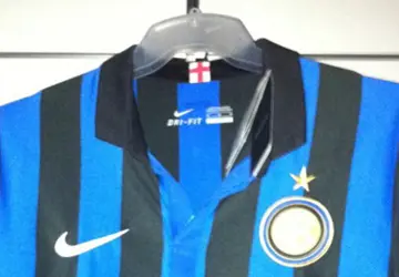 Inter_Milan_thuisshirt_2011_2012_uitgelekt.jpg