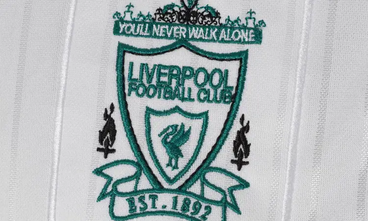 Liverpool lanceert opnieuw uitshirt van 1995-1996