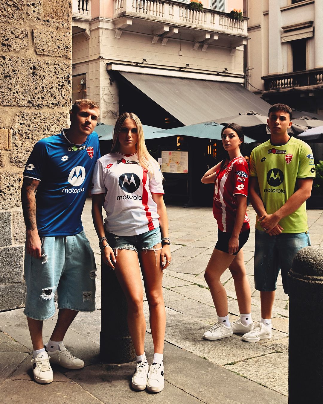 Dit zijn de AC Monza voetbalshirts 2024-2025