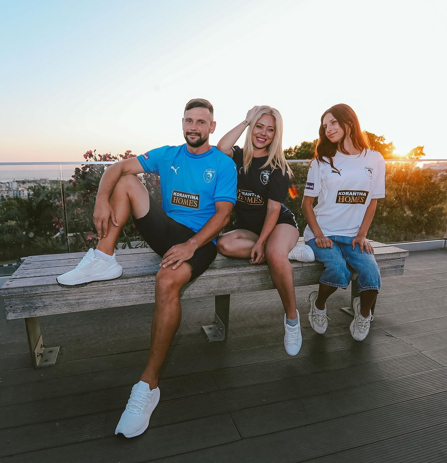 Dit zijn de Pafos FC voetbalshirts 2025-20236