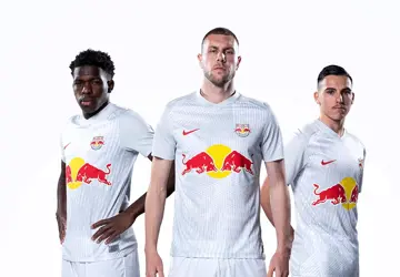 Red Bull Salzburg Voetbalshirts 2023 2024
