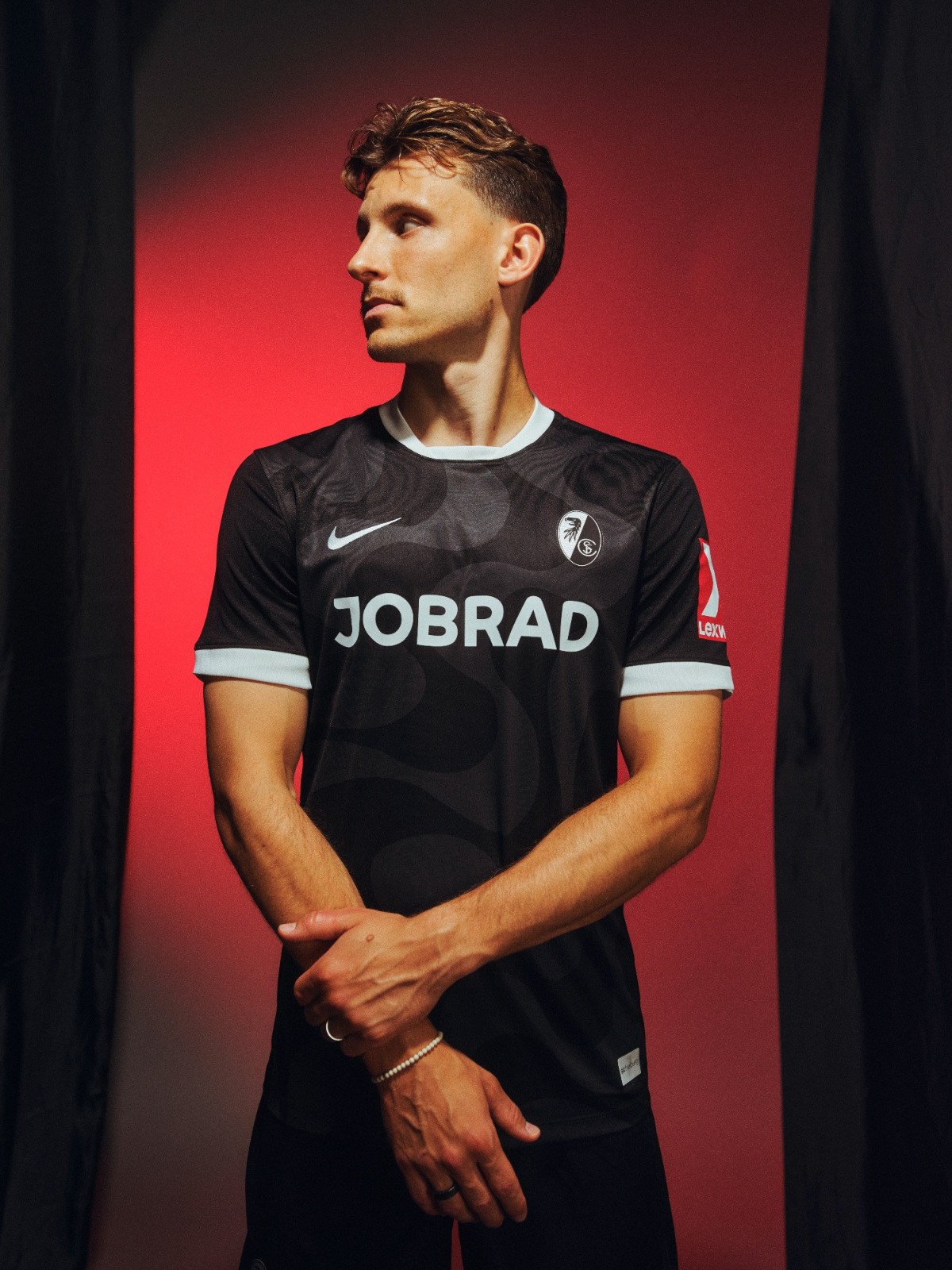 Dit zijn de SC Freiburg voetbalshirts 2025-2026