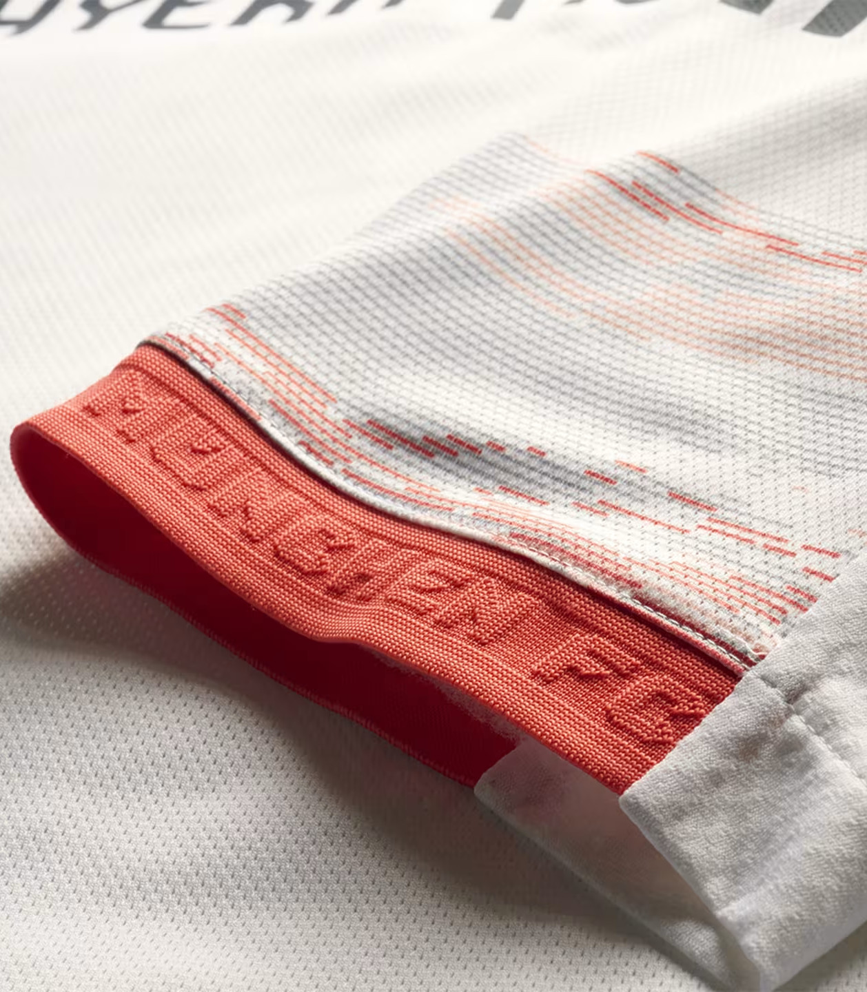 Bayern München uitshirt 2025-2026 eerbetoon aan Allianz Arena!