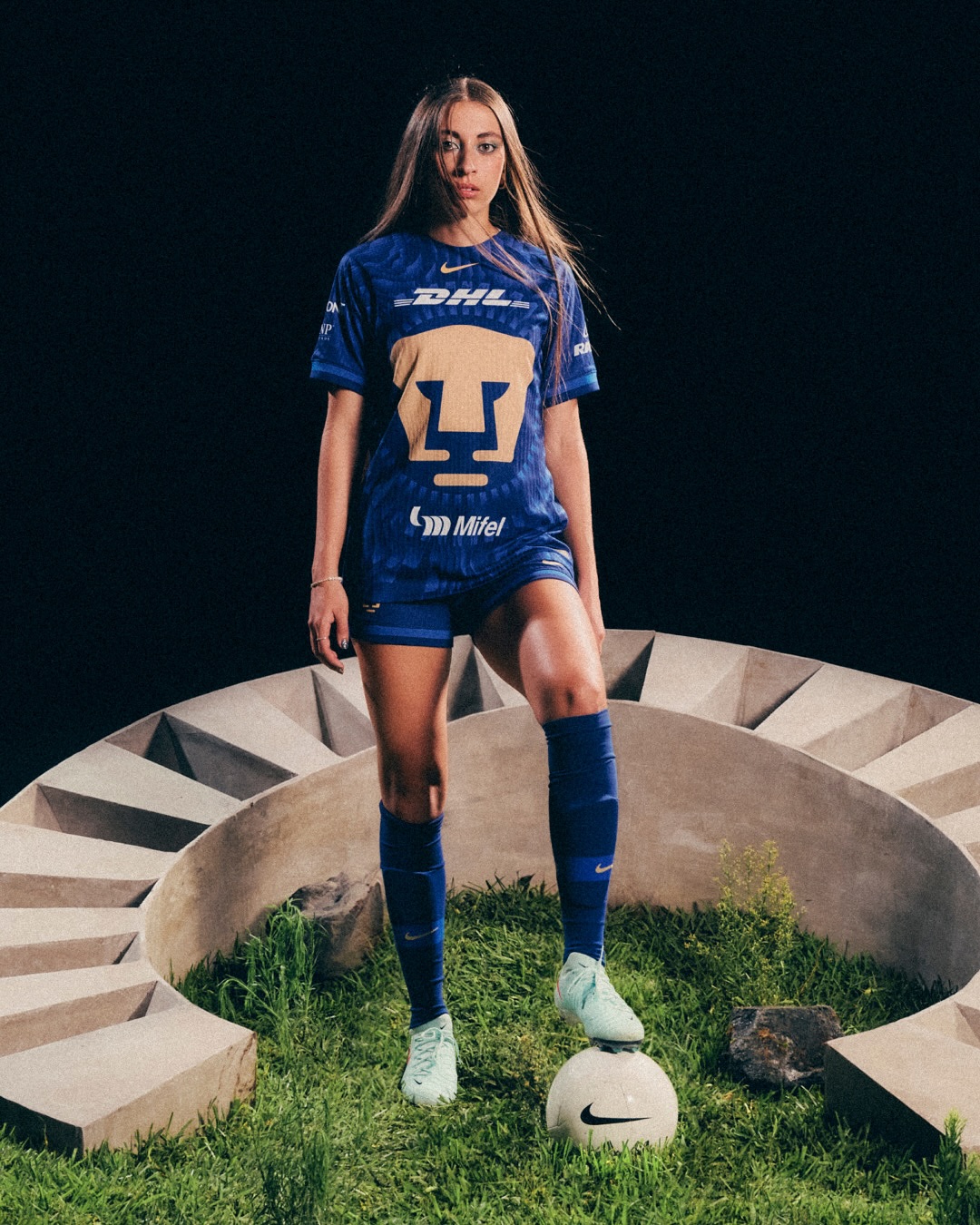 Pumas Unam voetbalshirts 2025-2026 ode aan stadion