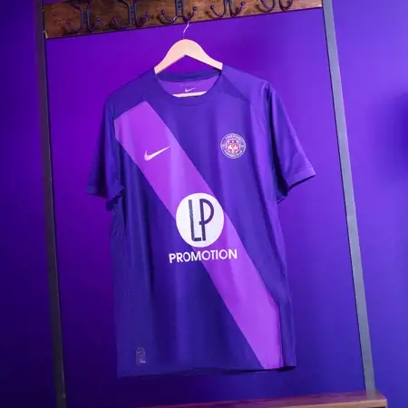 Toulouse FC 3e shirt eyecatcher van voetbalshirts 2024-2025